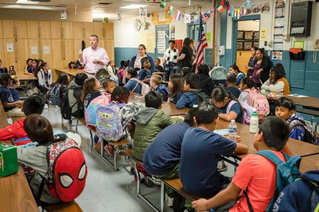 Wolfe Street community moring meeting